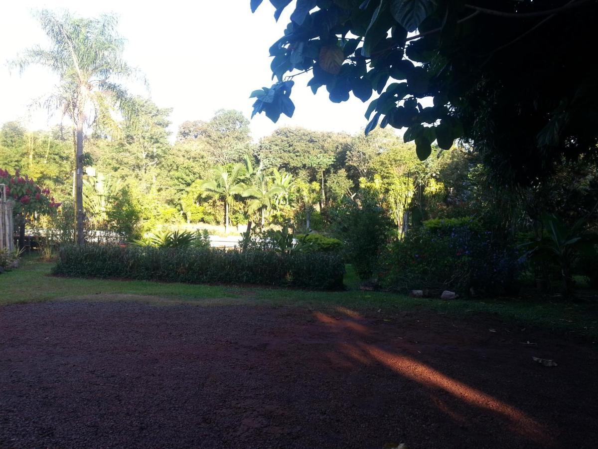 Hotel Los Amigos Puerto Iguazú Eksteriør bilde